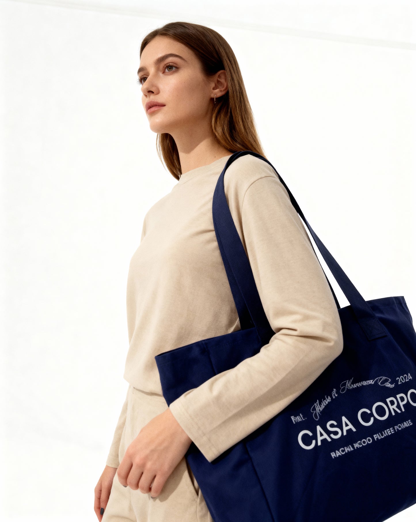 Casa Corpo Tote Bag